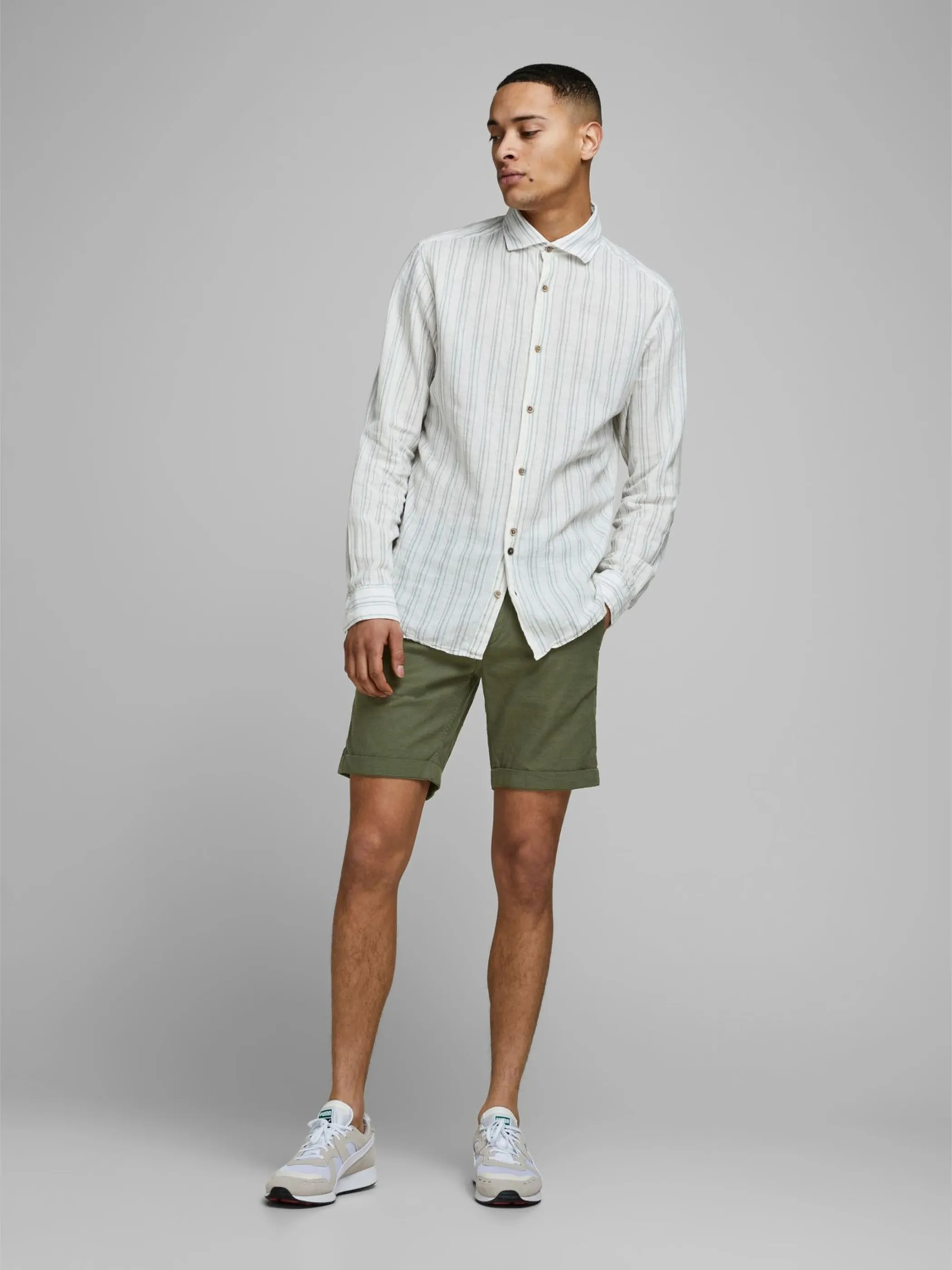 Jack Jones 12172143 JJILINEN JJCHINO SHOR Grün 833608 176065 4 Jack Jones 12172143 JJILINEN JJCHINO SHOR Grün 833608 176065 4