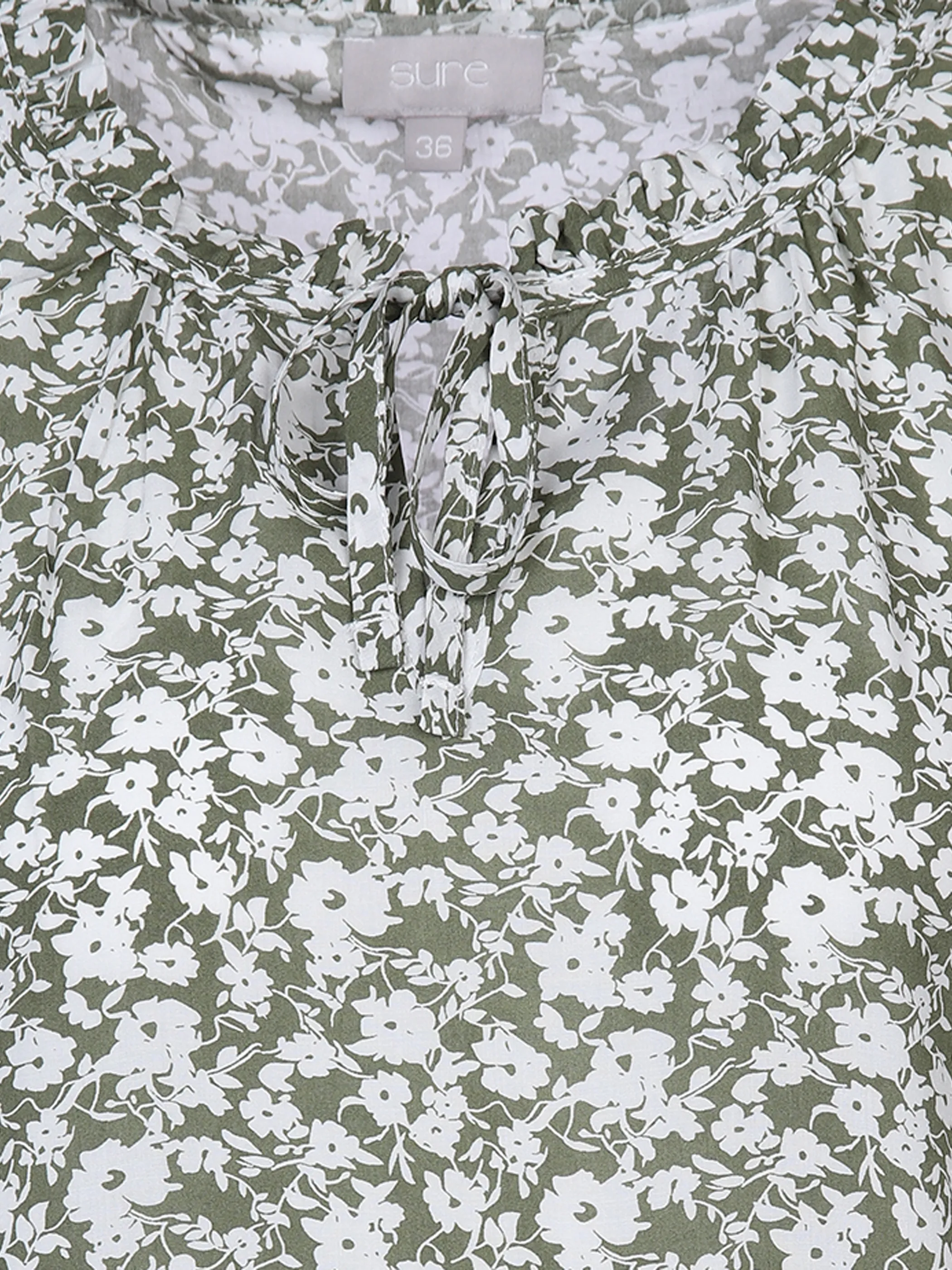 Sure Da-Blusentop m. Alloverprint Grün 865202 OLIVE BLUM 3 Sure Da-Blusentop m. Alloverprint Grün 865202 OLIVE BLUM 3