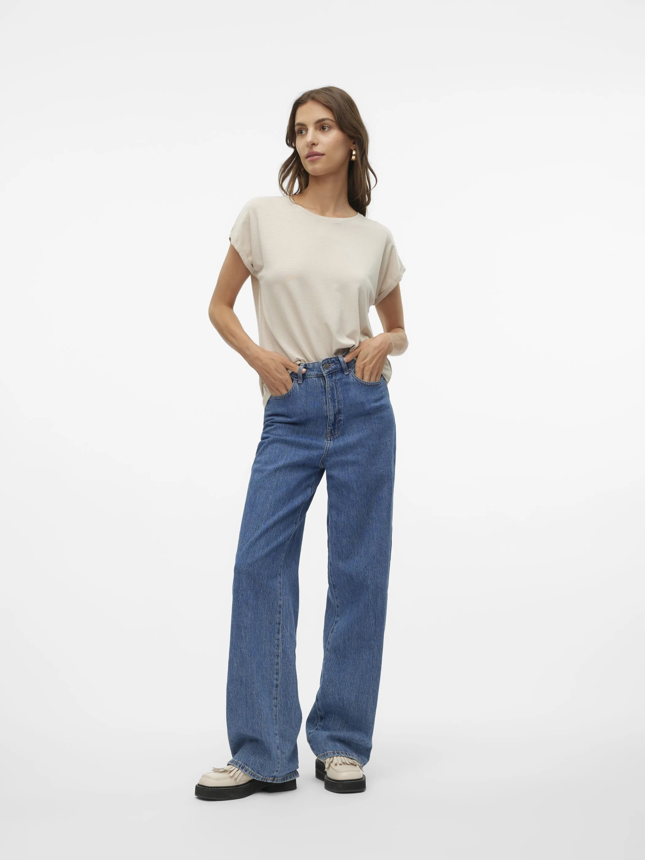 Vero Moda 10250488 VMLAVA PLAIN SS TOP L Weiß 852566 175626003 4 Vero Moda 10250488 VMLAVA PLAIN SS TOP L Weiß 852566 175626003 4