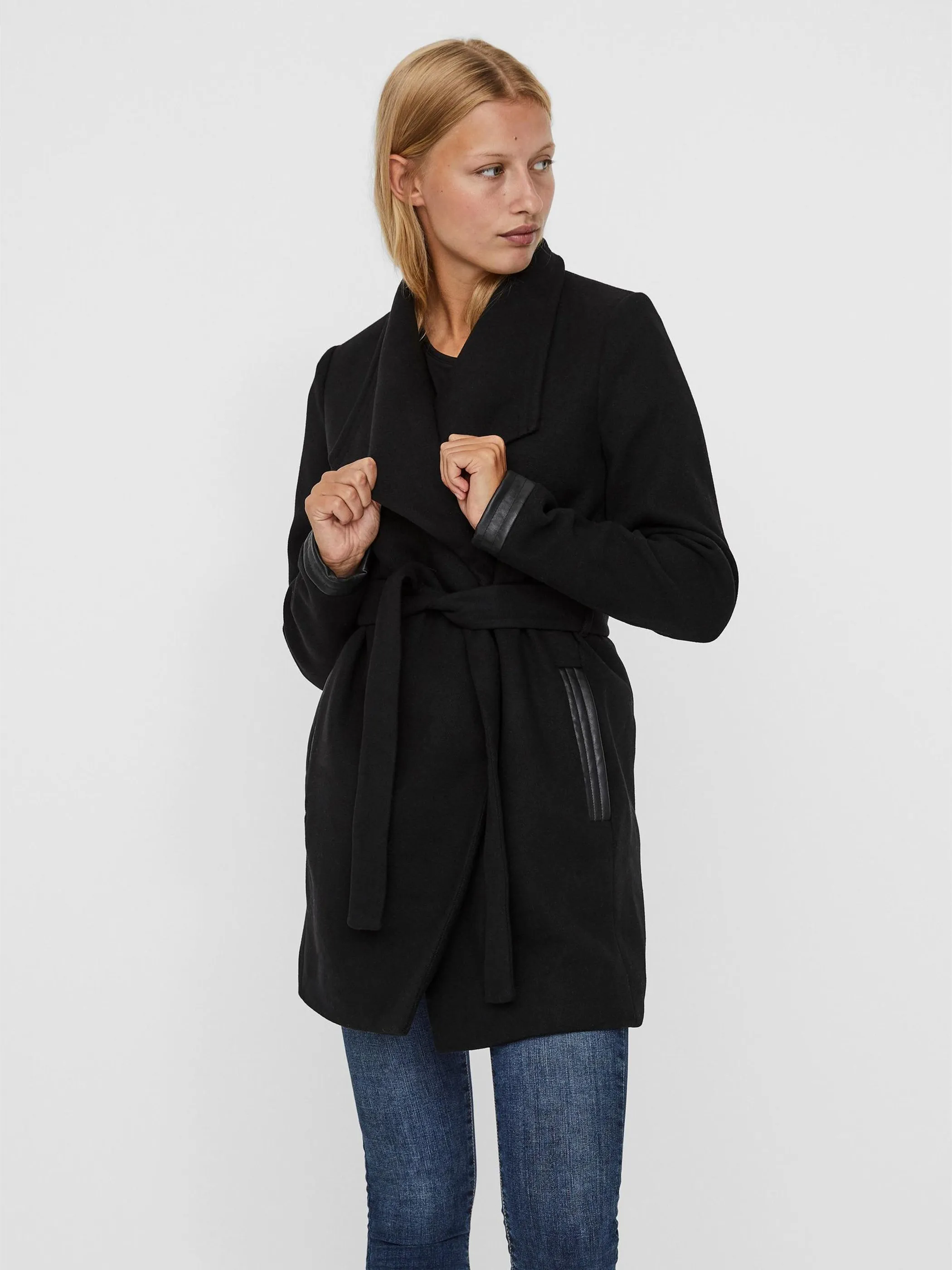 Vero Moda 10230680 VMCALASISSEL 3/4 JACK Schwarz 854400 177868 5 Vero Moda 10230680 VMCALASISSEL 3/4 JACK Schwarz 854400 177868 5