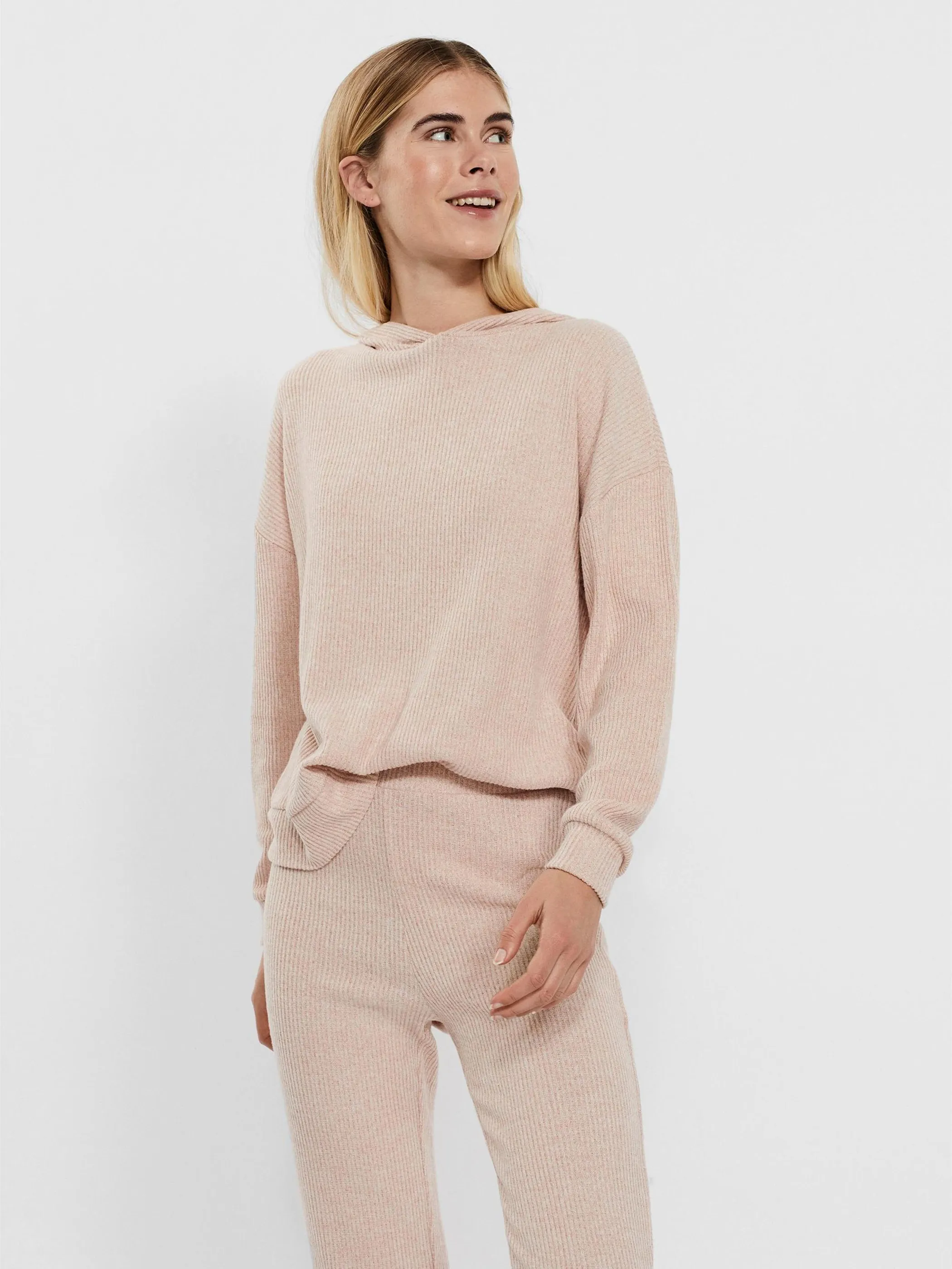 Vero Moda 10252245 VMTIA RIB L/S OVERSIZ Braun 853160 207810001 2 Vero Moda 10252245 VMTIA RIB L/S OVERSIZ Braun 853160 207810001 2