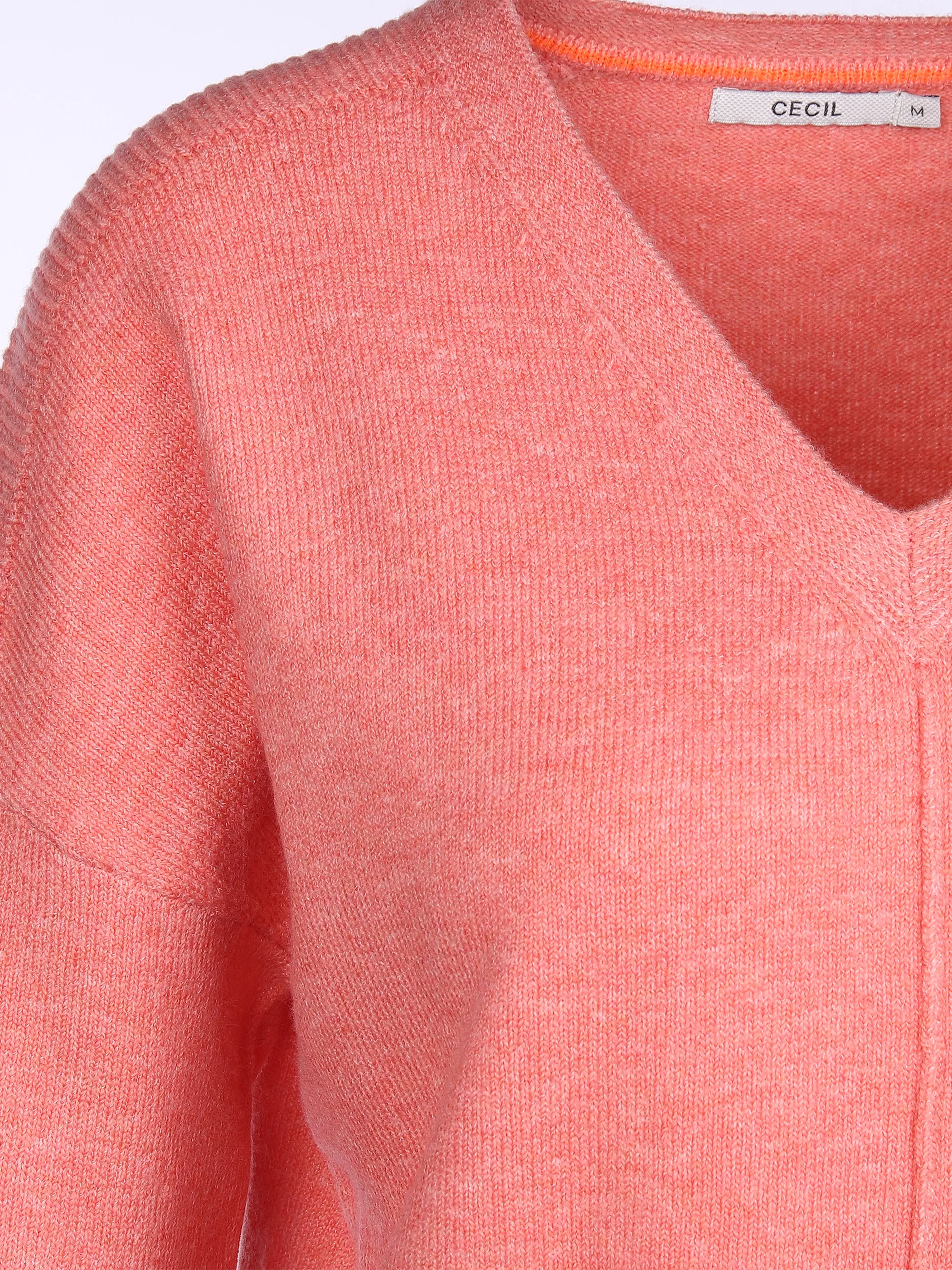 Cecil B301630 EOS_Cozy Shape V Colla Rosa 859212 13443 3 Cecil B301630 EOS_Cozy Shape V Colla Rosa 859212 13443 3