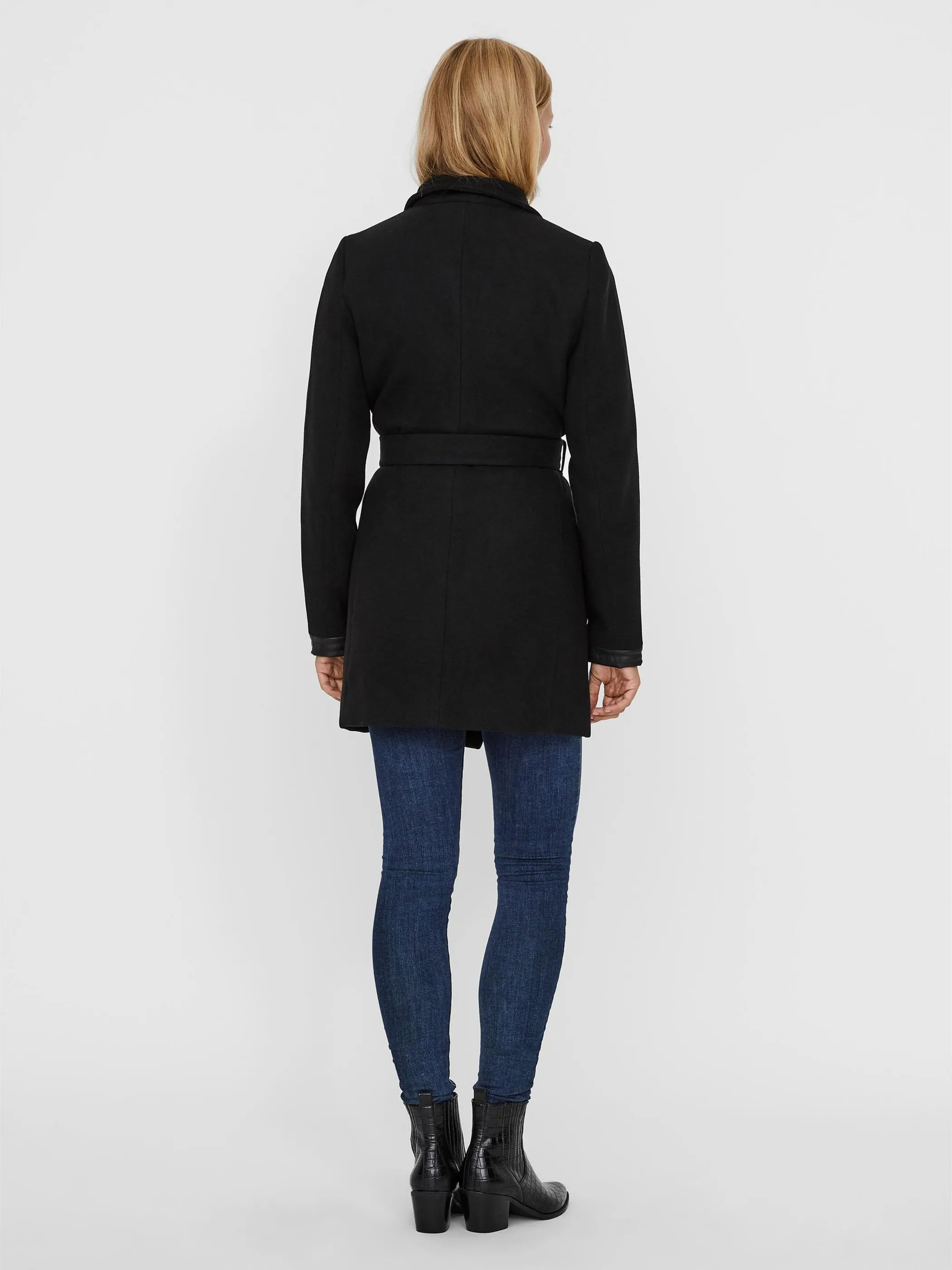 Vero Moda 10230680 VMCALASISSEL 3/4 JACK Schwarz 854400 177868 4 Vero Moda 10230680 VMCALASISSEL 3/4 JACK Schwarz 854400 177868 4