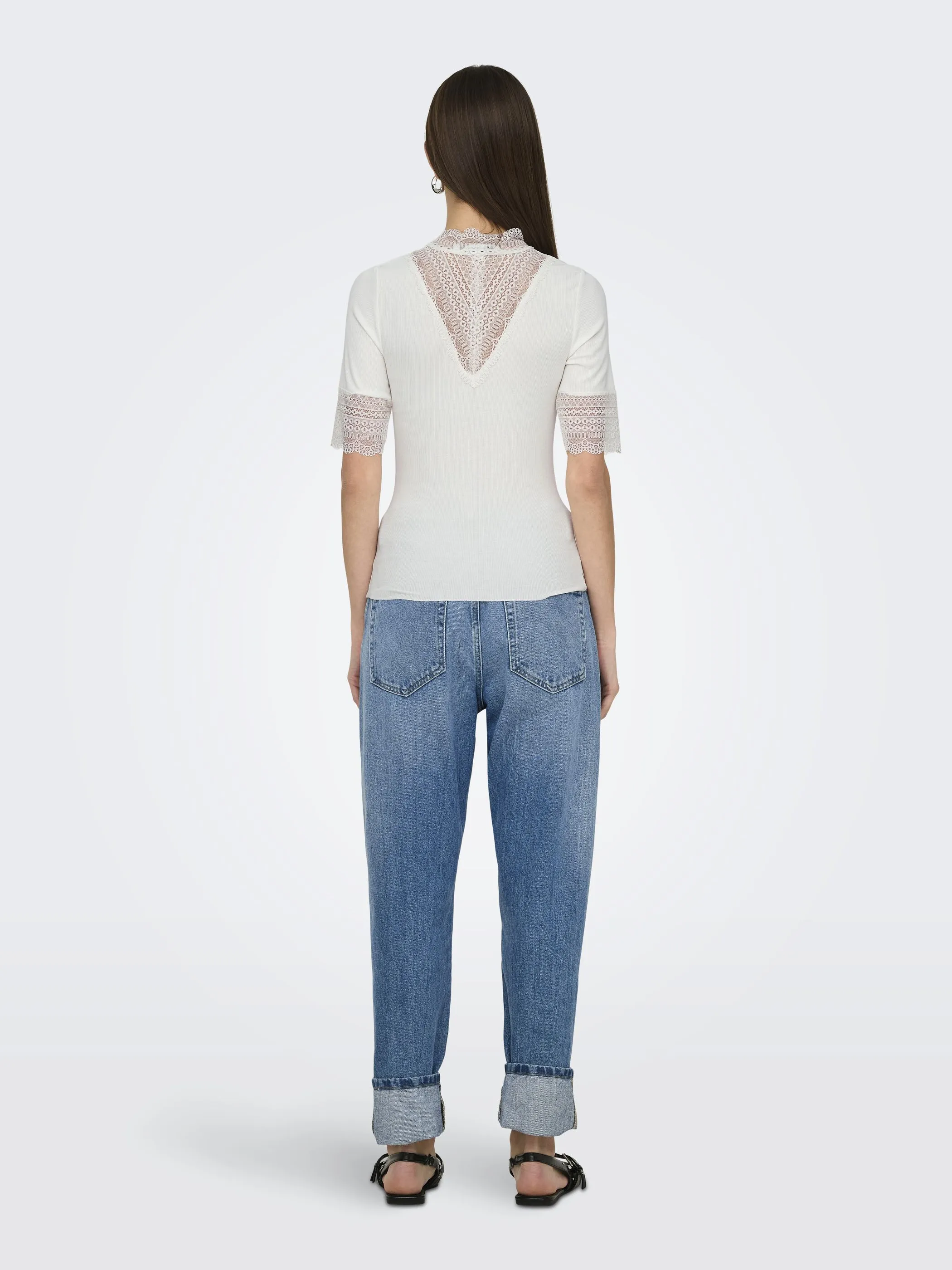 Only 15335353 ONLTILDE HIGHNECK S/S Weiß 906663 177922 5