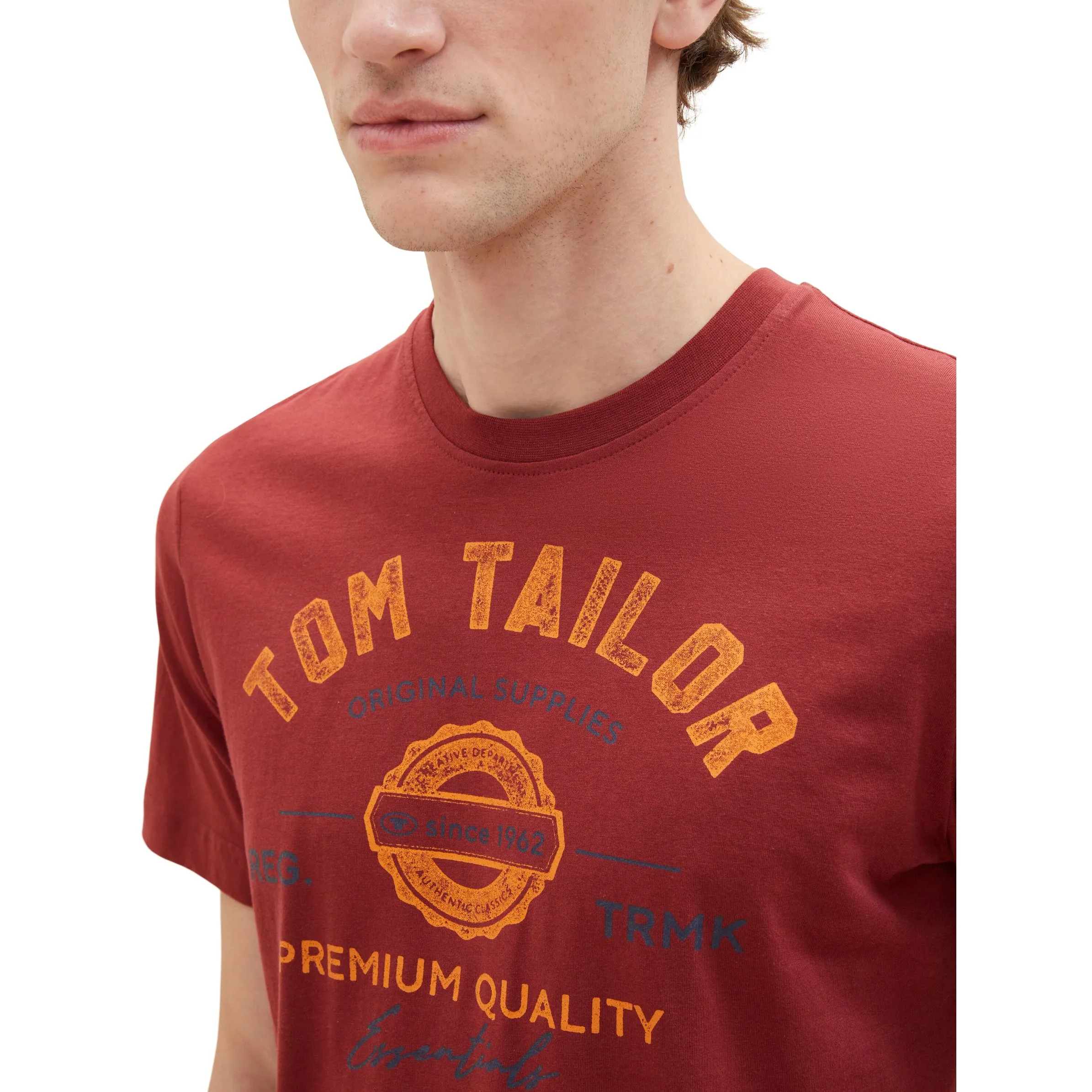 Tom Tailor 1037735 NOS logo tee Rot 884276 32220 3 Tom Tailor 1037735 NOS logo tee Rot 884276 32220 3
