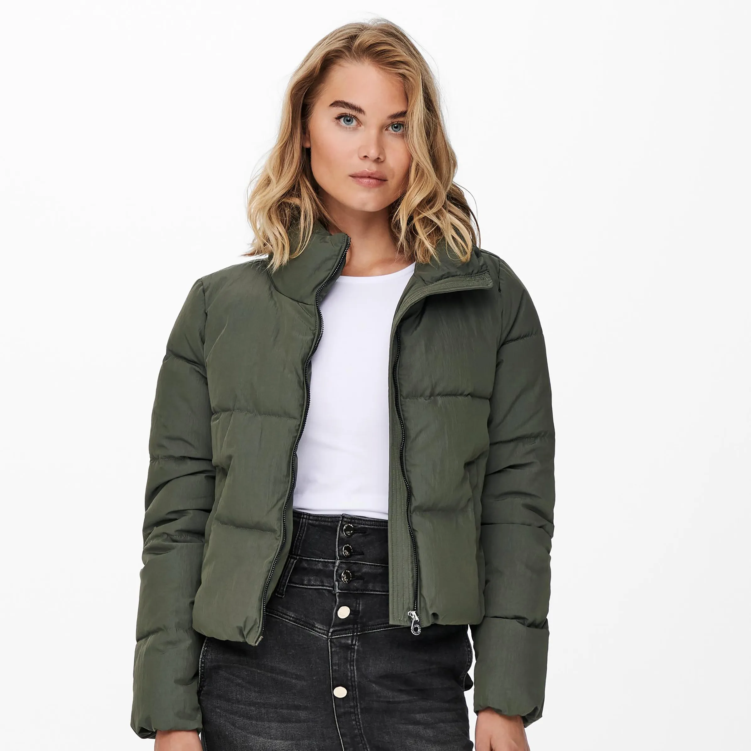 Only 15205371 ONLDOLLY SHORT PUFFER Grün 857817 177918 4 Only 15205371 ONLDOLLY SHORT PUFFER Grün 857817 177918 4