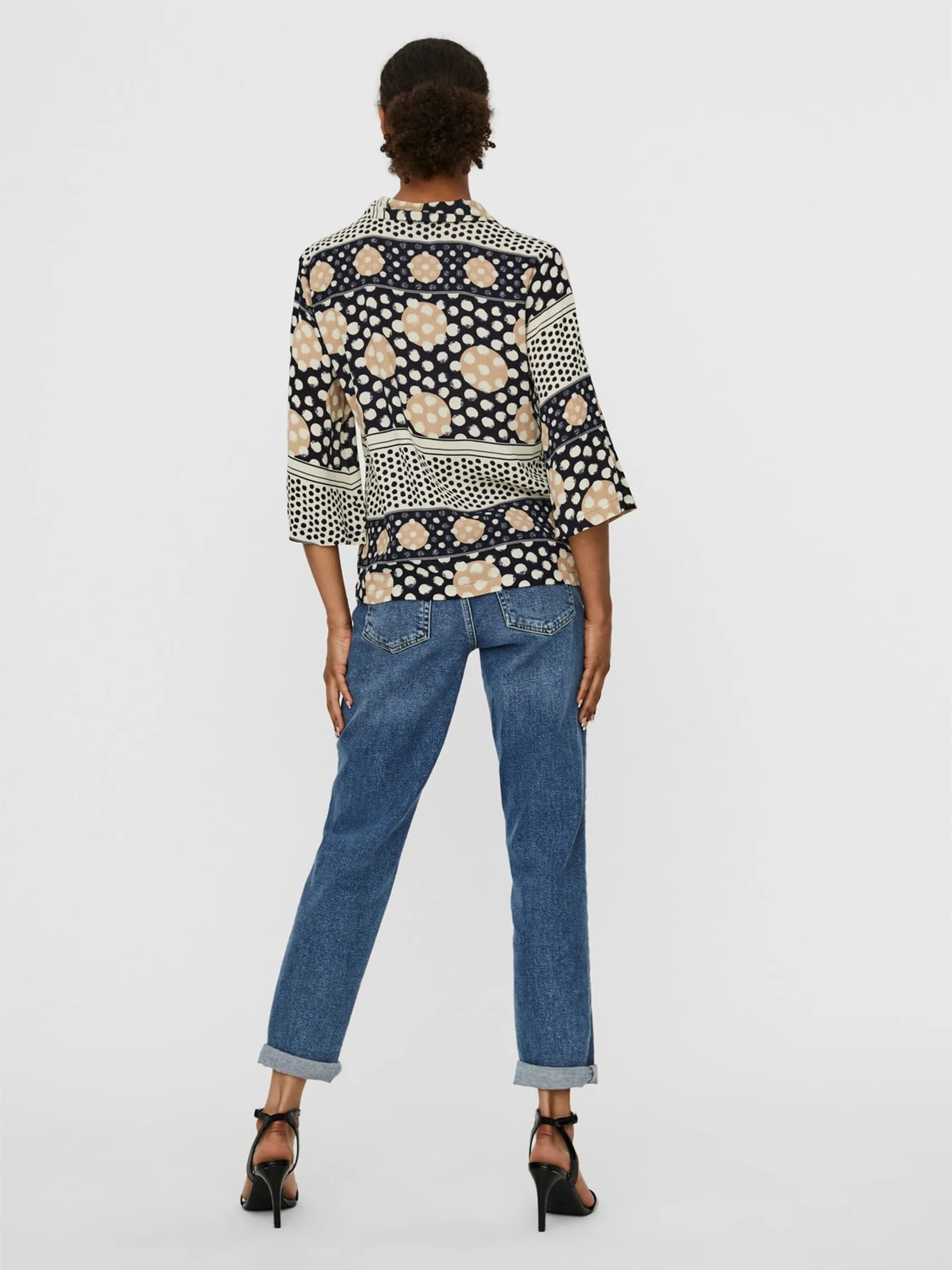 Vero Moda 10243125 VMANNA 3/4 TOP WVN GA Blau 850303 188780001 3 Vero Moda 10243125 VMANNA 3/4 TOP WVN GA Blau 850303 188780001 3
