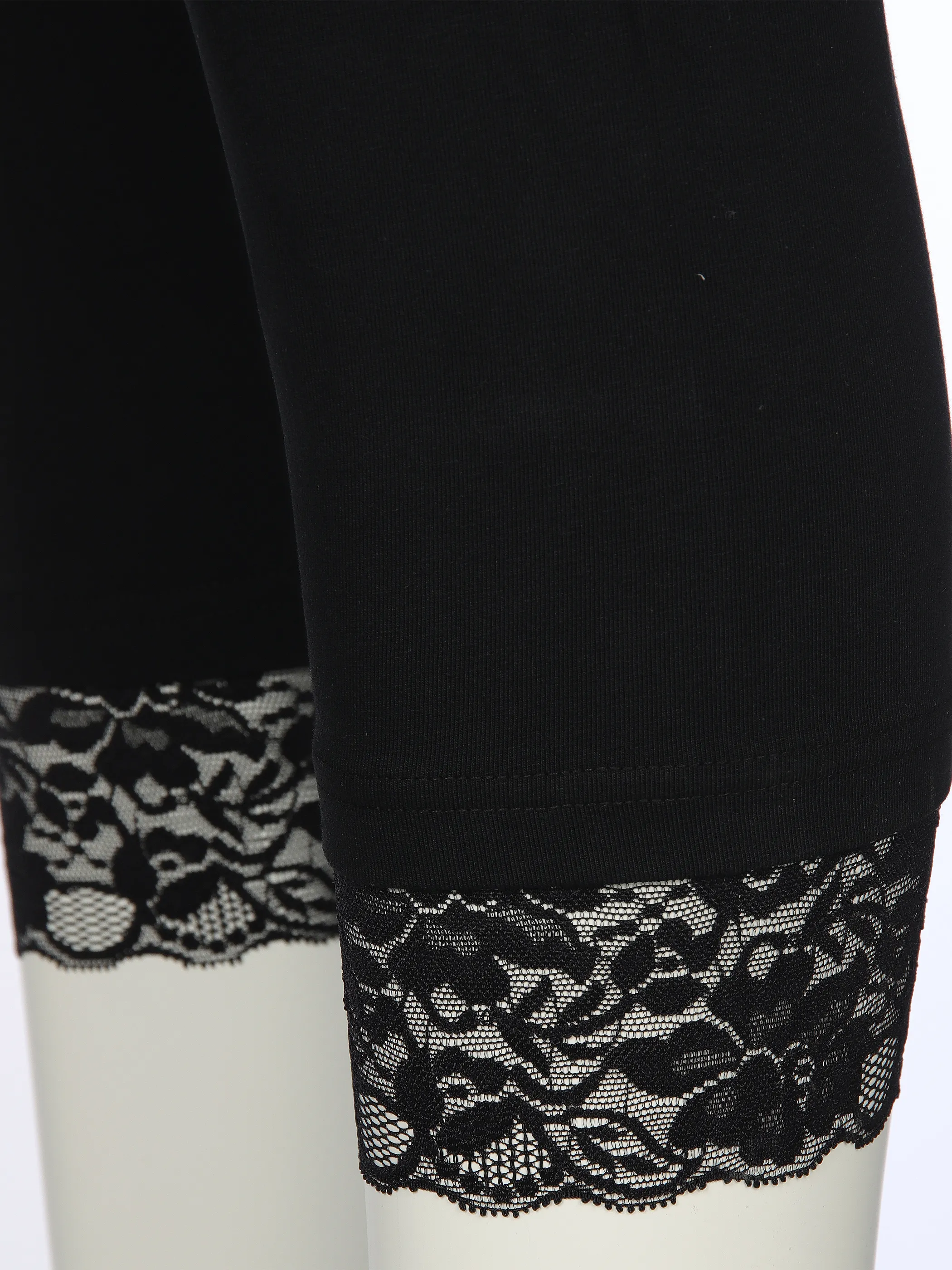 Sure Da-Capri Leggings Schwarz 911046 SCHWARZ 4