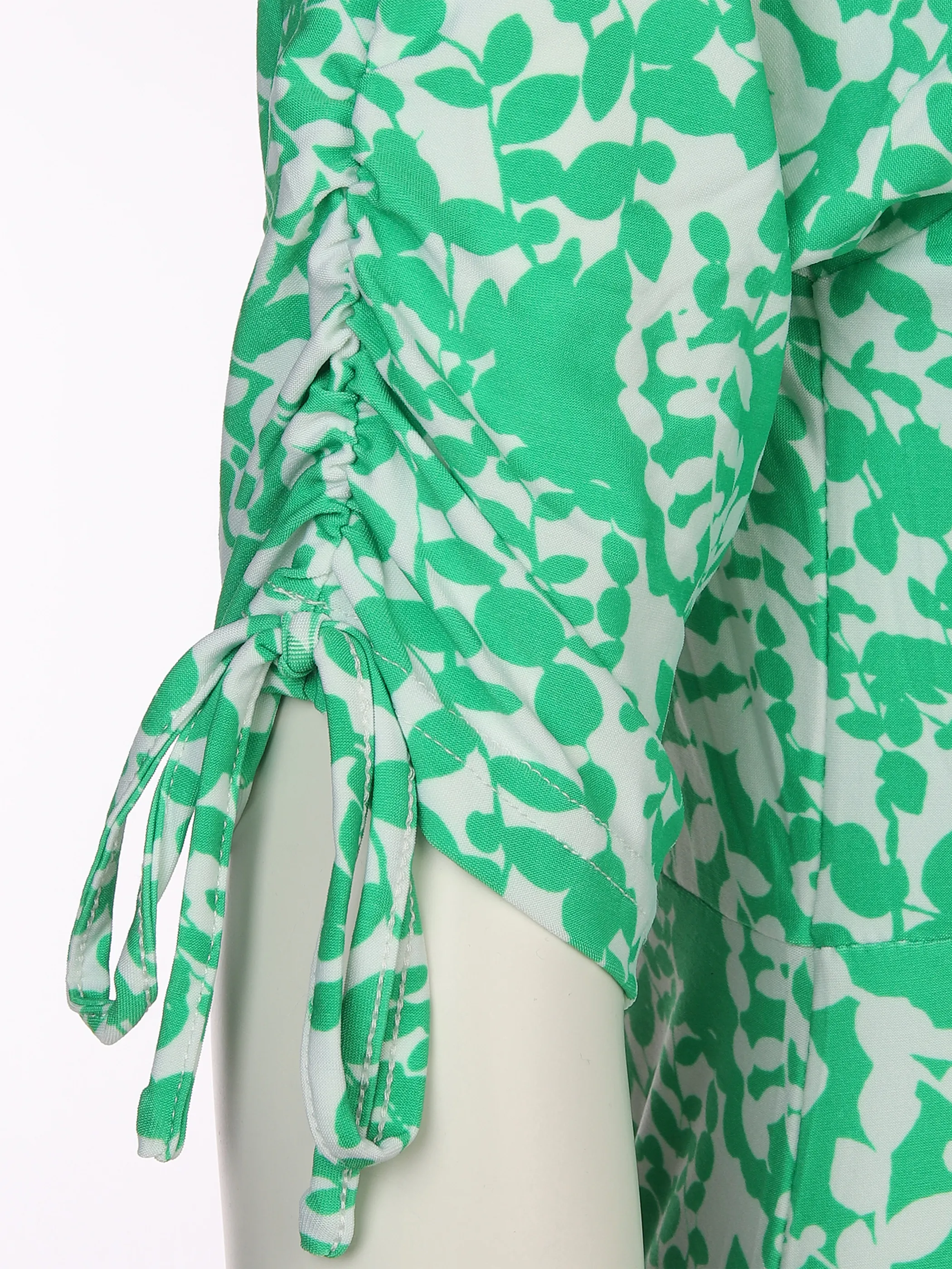 Sure Da-Shirtkleid m. Alloverprint, Grün 875558 APFELGRÜN 3 Sure Da-Shirtkleid m. Alloverprint, Grün 875558 APFELGRÜN 3