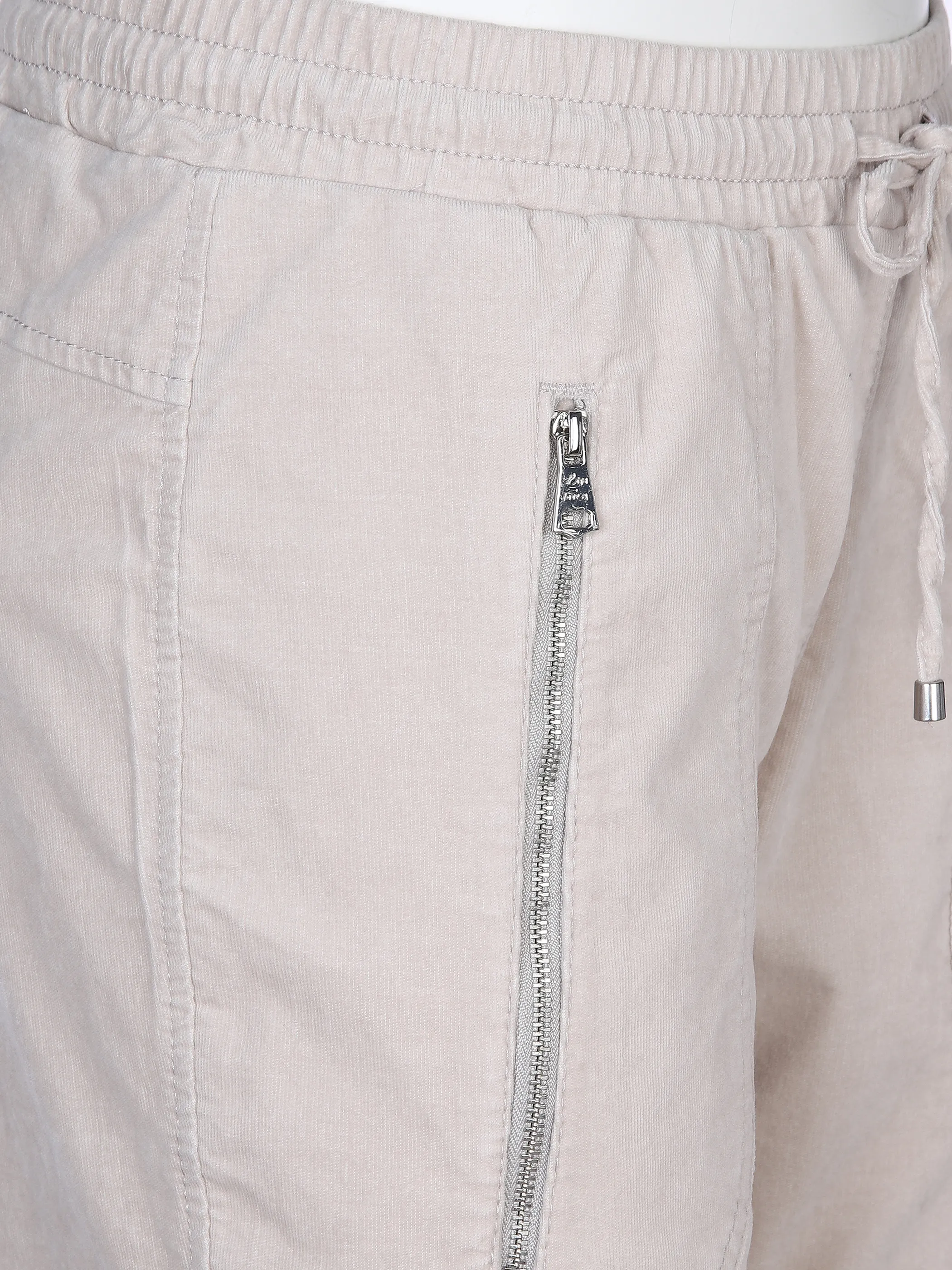 Lisa Tossa Da-Kord-Samthose m.Zippertasch Grau 867027 KITT 3 Lisa Tossa Da-Kord-Samthose m.Zippertasch Grau 867027 KITT 3