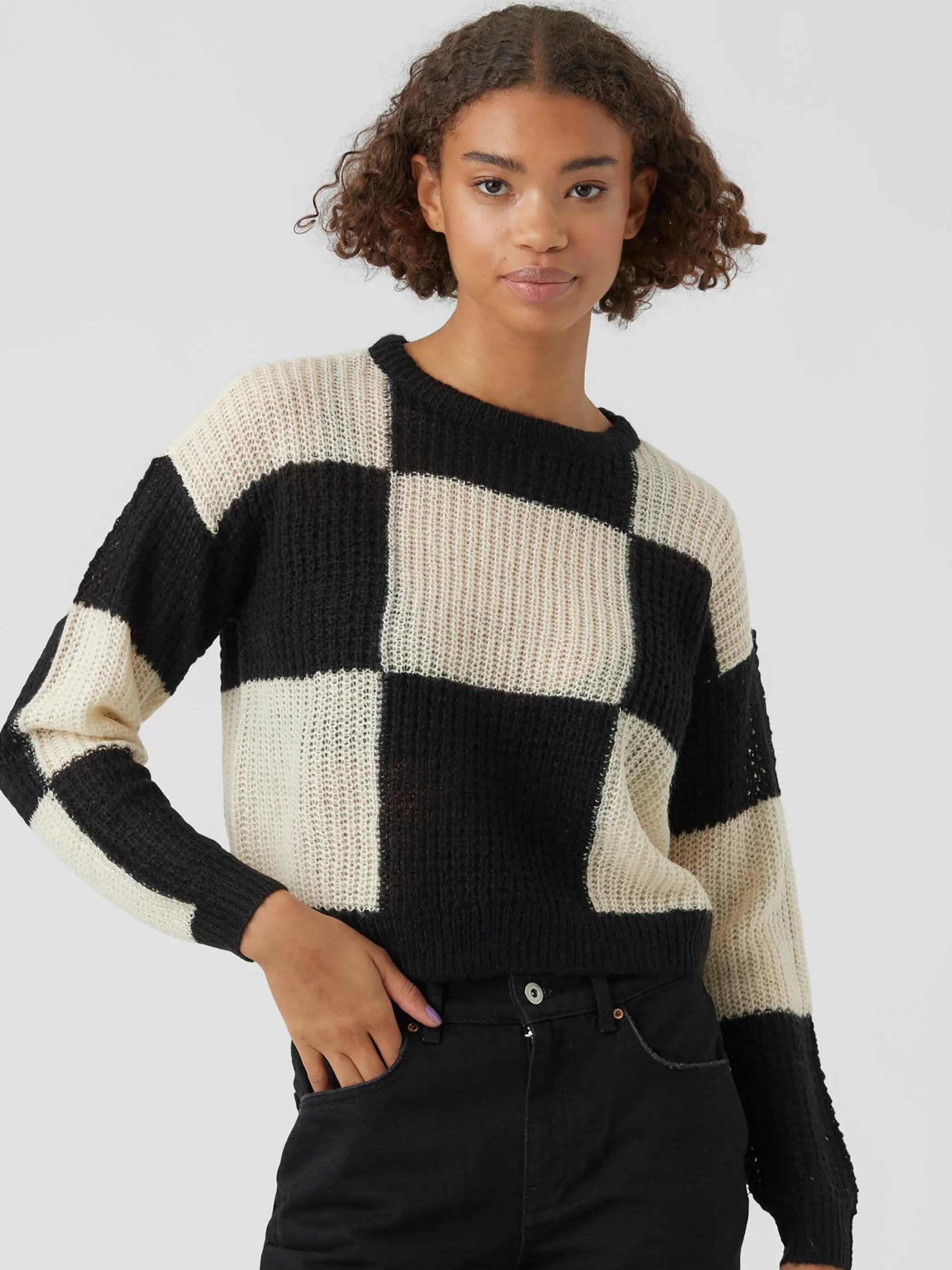 Vero Moda 10273465 VMTAKA LS O-NECK CHEC Schwarz 871238 177868001 2 Vero Moda 10273465 VMTAKA LS O-NECK CHEC Schwarz 871238 177868001 2
