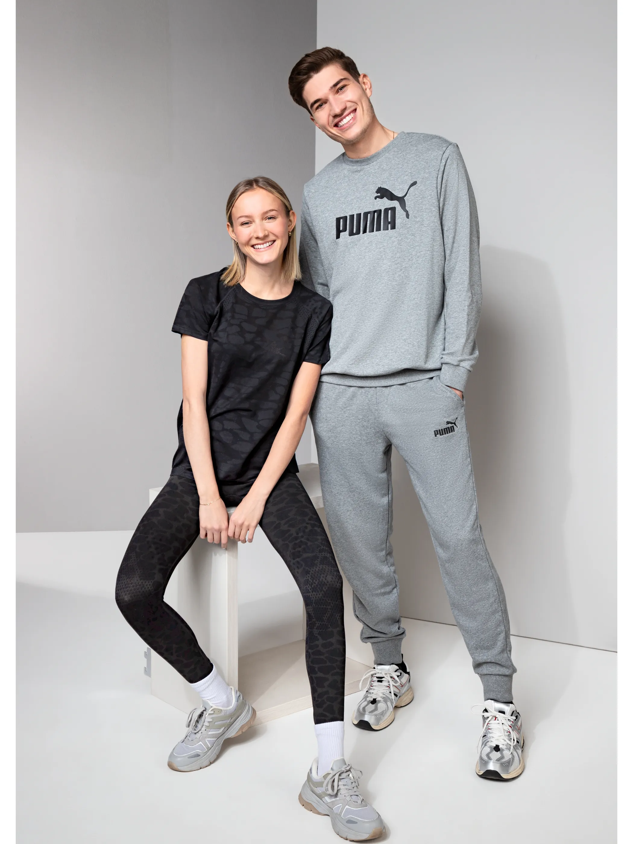 Puma 586680 He-Sweatshirt, Rundhals Grau 856657 03 5