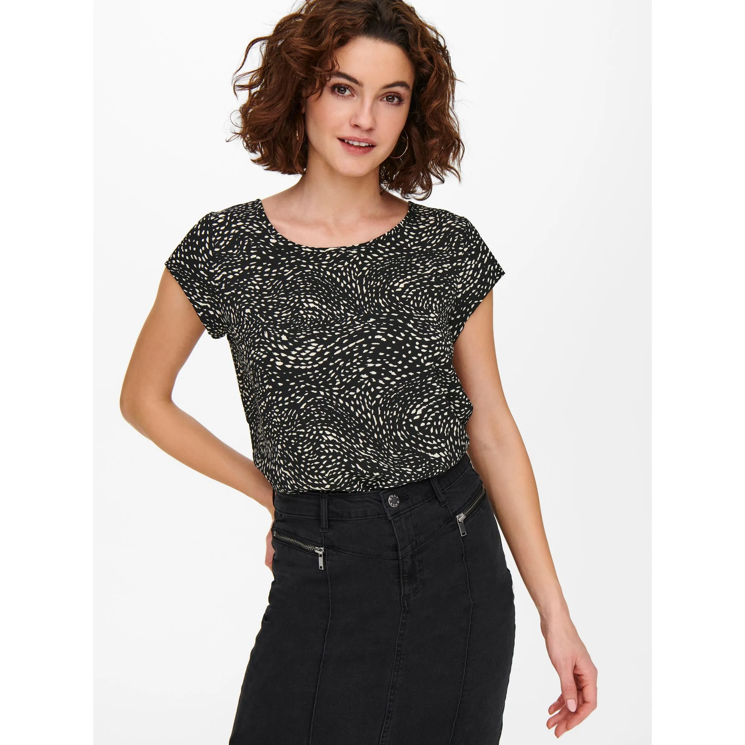 Only 15161116 onlVIC SS AOP TOP NOO Schwarz 806232 177911113 3