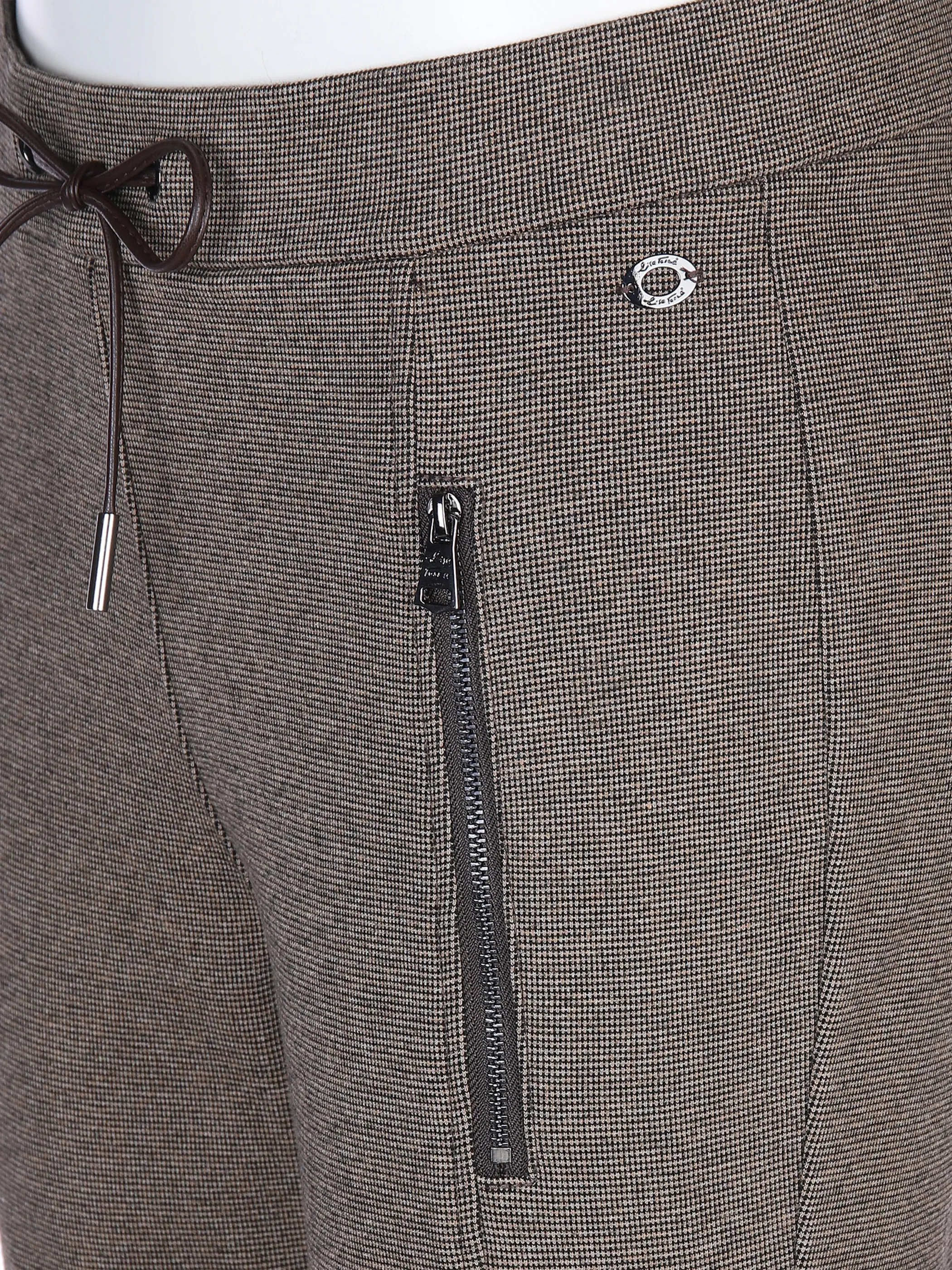 Lisa Tossa Da-Jacquardjogger m.Zippertasc Schwarz 867029 SCHW/TAUPE 3 Lisa Tossa Da-Jacquardjogger m.Zippertasc Schwarz 867029 SCHW/TAUPE 3