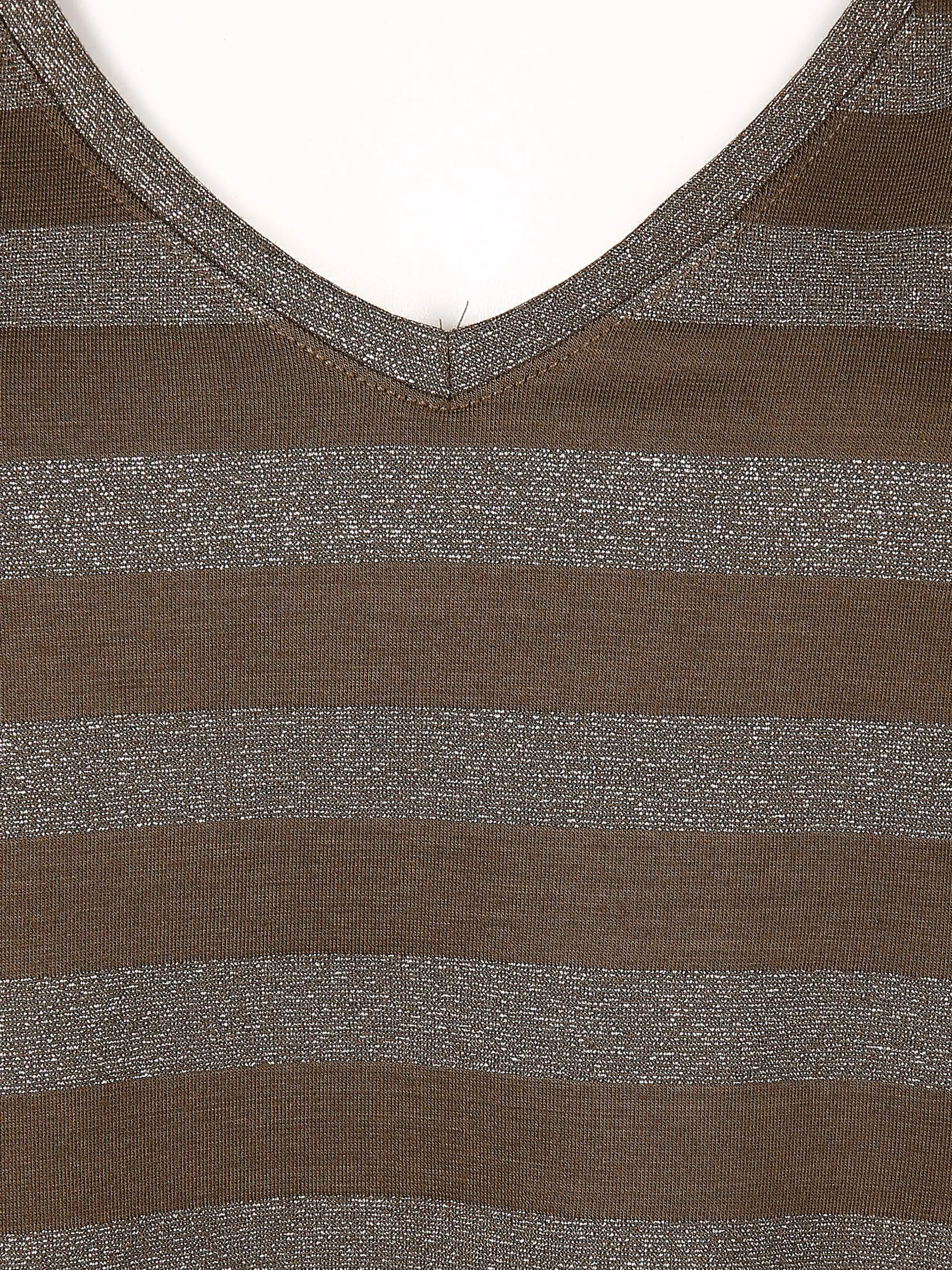Only 15186827 ONLALEXA S/S V-NECK T Rot 822353 180063001 3 Only 15186827 ONLALEXA S/S V-NECK T Rot 822353 180063001 3