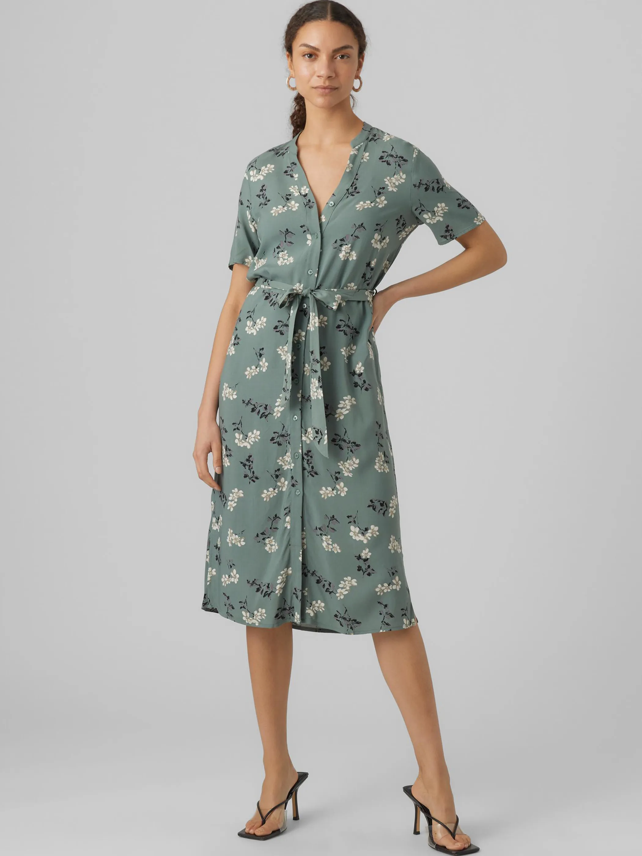 Vero Moda 10291732 VMVICA S/S SHIRT DRE Grün 878271 224196002 3 Vero Moda 10291732 VMVICA S/S SHIRT DRE Grün 878271 224196002 3