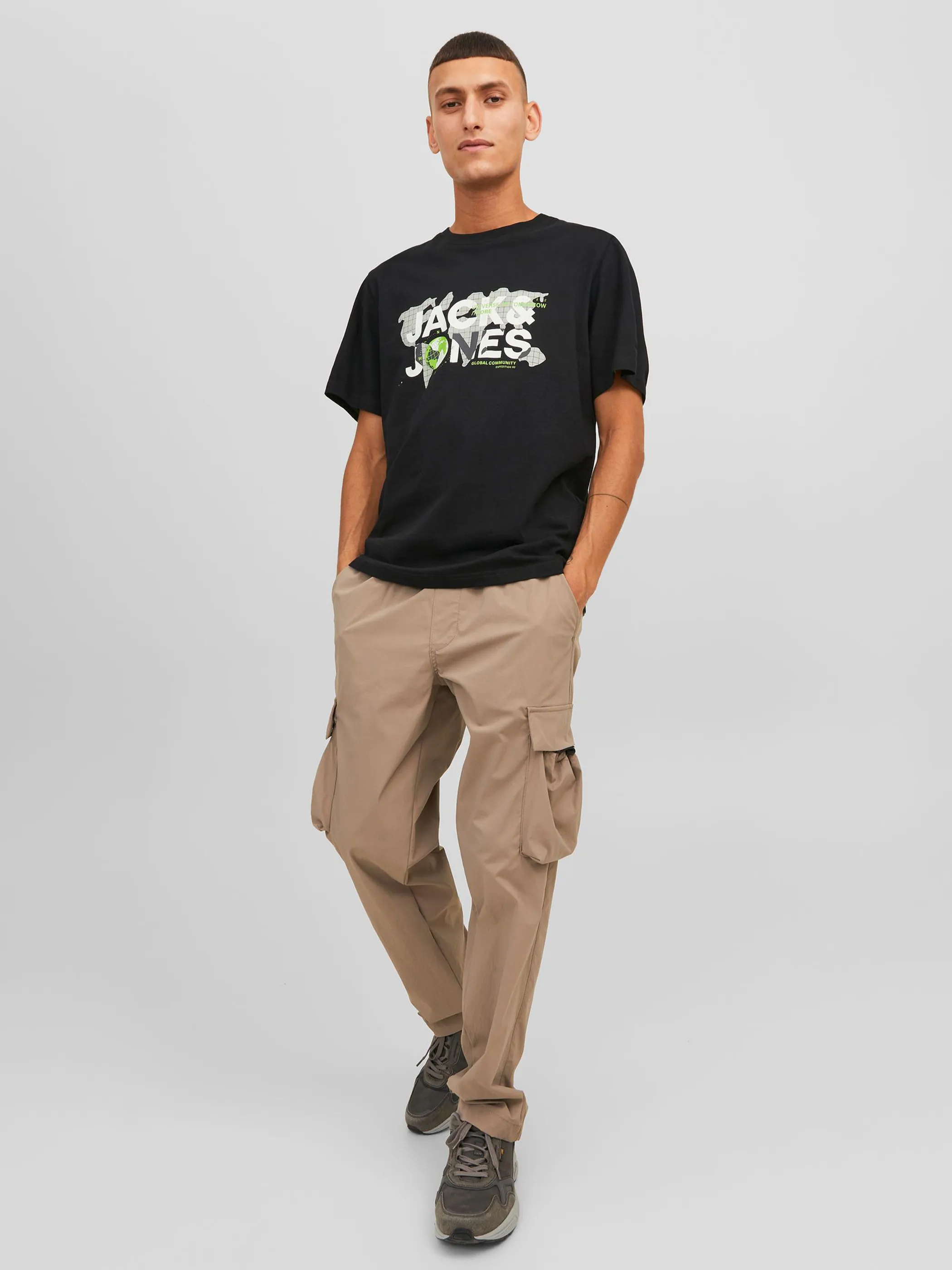 Jack Jones 12240276 JCODUST TEE SS CREW Schwarz 883637 178012 2 Jack Jones 12240276 JCODUST TEE SS CREW Schwarz 883637 178012 2