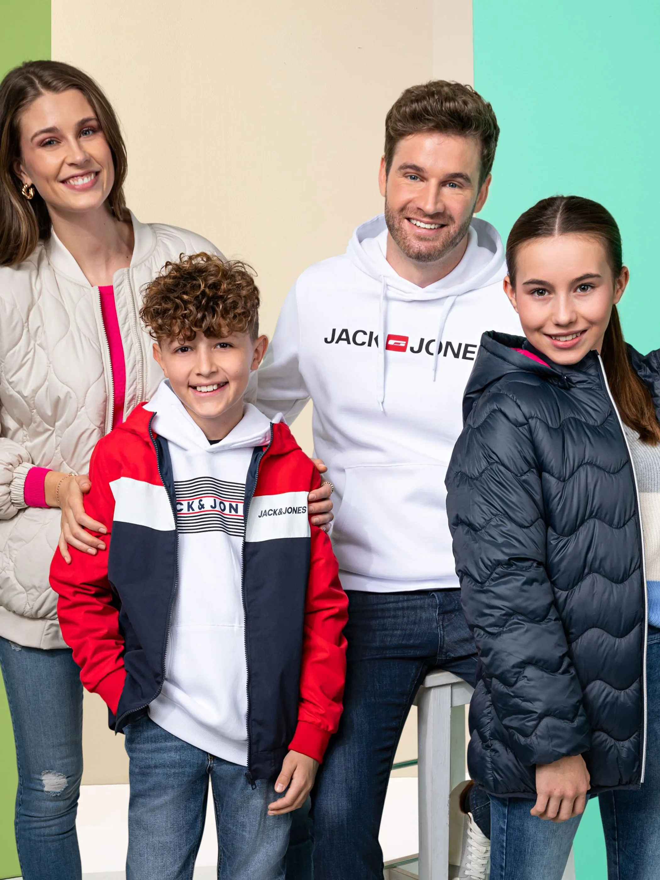 Jack&Jones Junior 12200453 JJERUSH BLOCKING  HOO Rot 872350 229136001 5