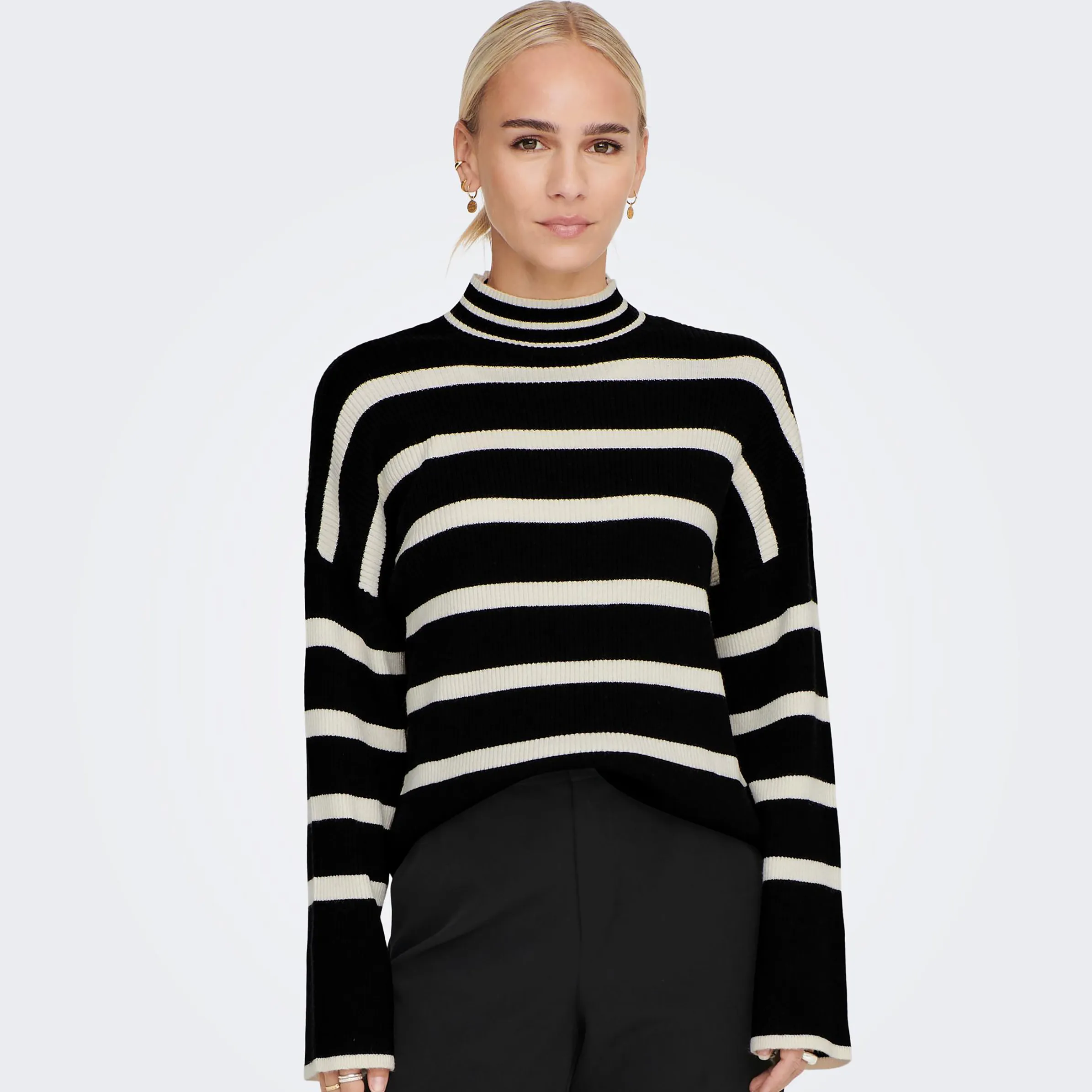 Only 15259096 ONLIBI L/S HIGHNECK P Schwarz 881738 177911001 4 Only 15259096 ONLIBI L/S HIGHNECK P Schwarz 881738 177911001 4