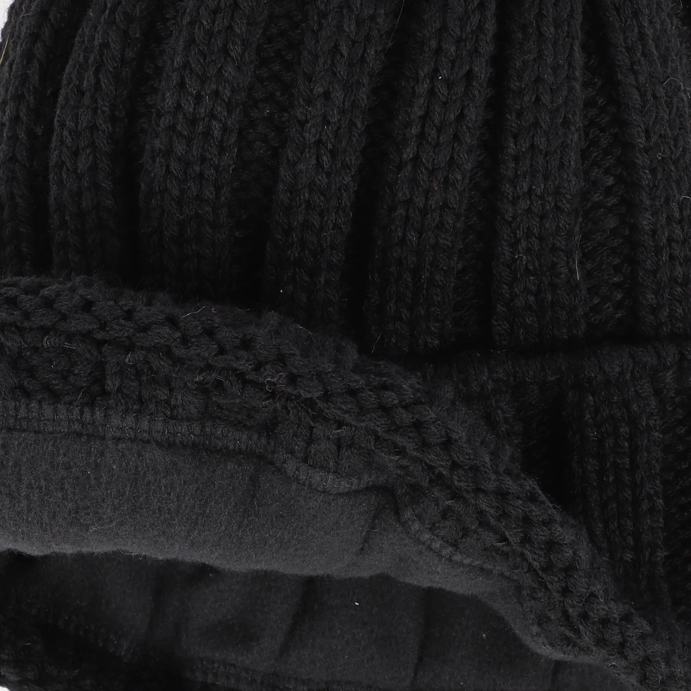 Lisa Tossa Da-Mütze m. Bommel Schwarz 883315 NERO 3