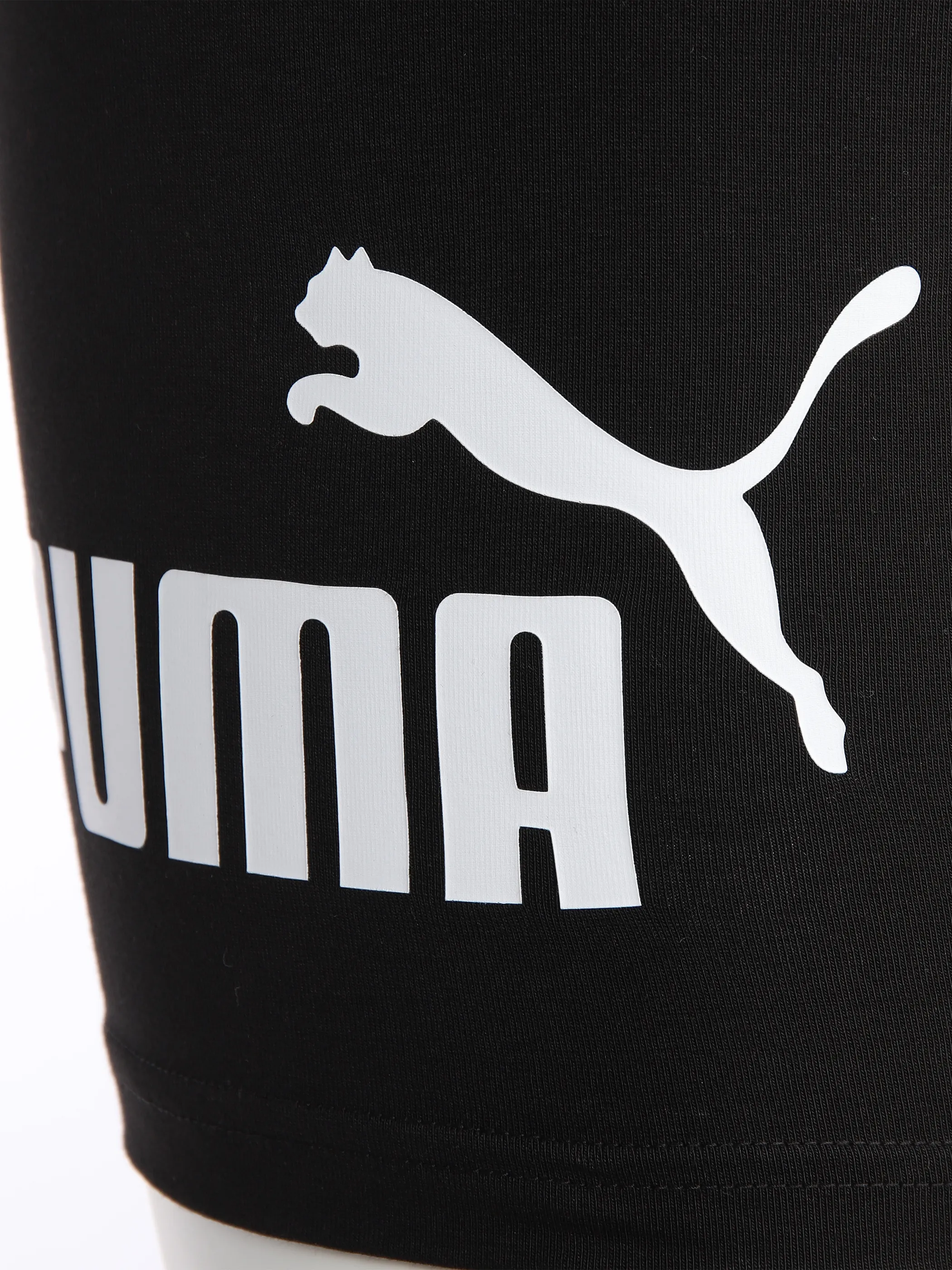 Puma 848347 ESS 7   Logo Short Legg Schwarz 892167 0001 4