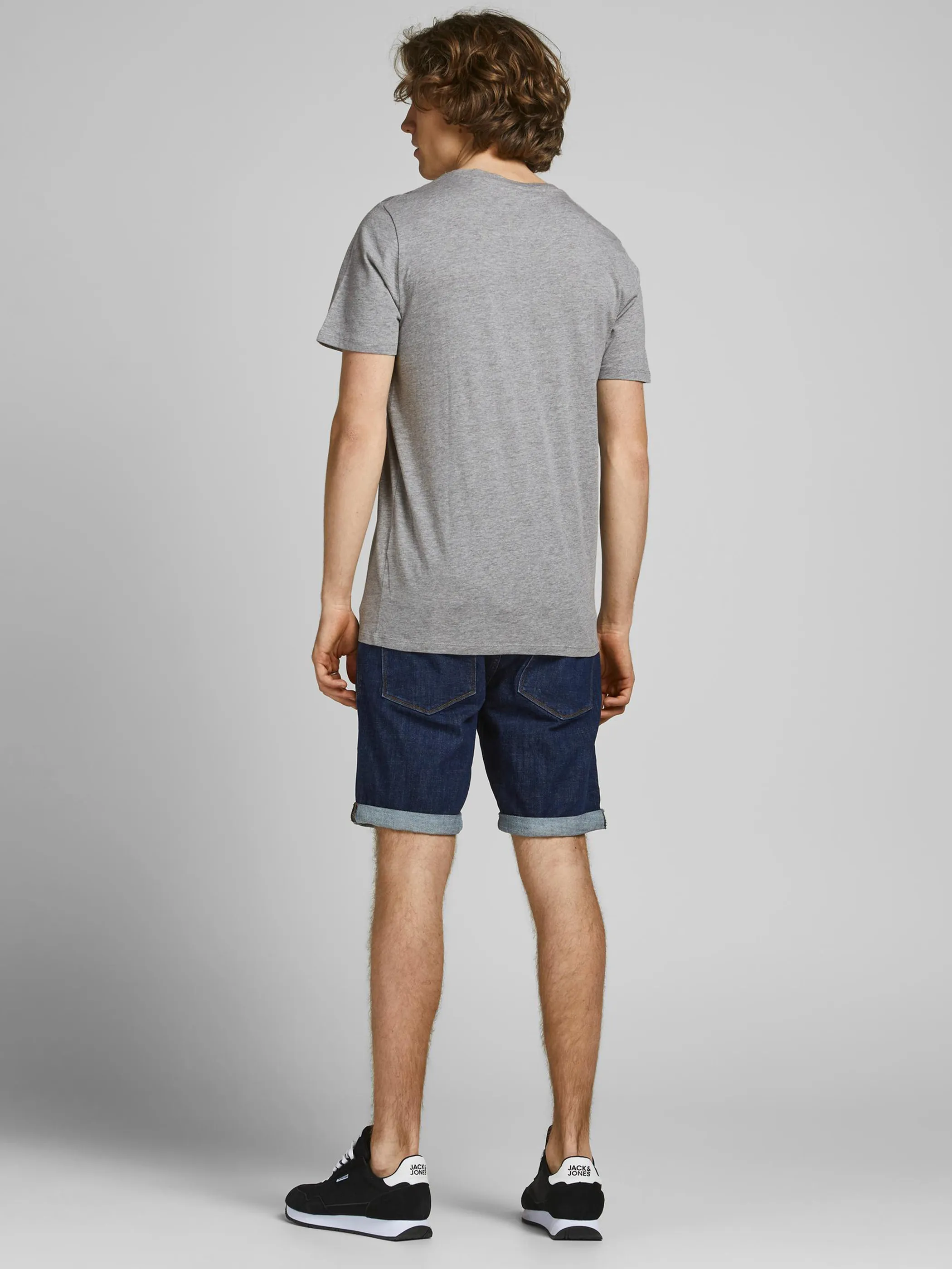 Jack Jones 12137126 JJECORP LOGO TEE SS C Grau 832988 179085002 2