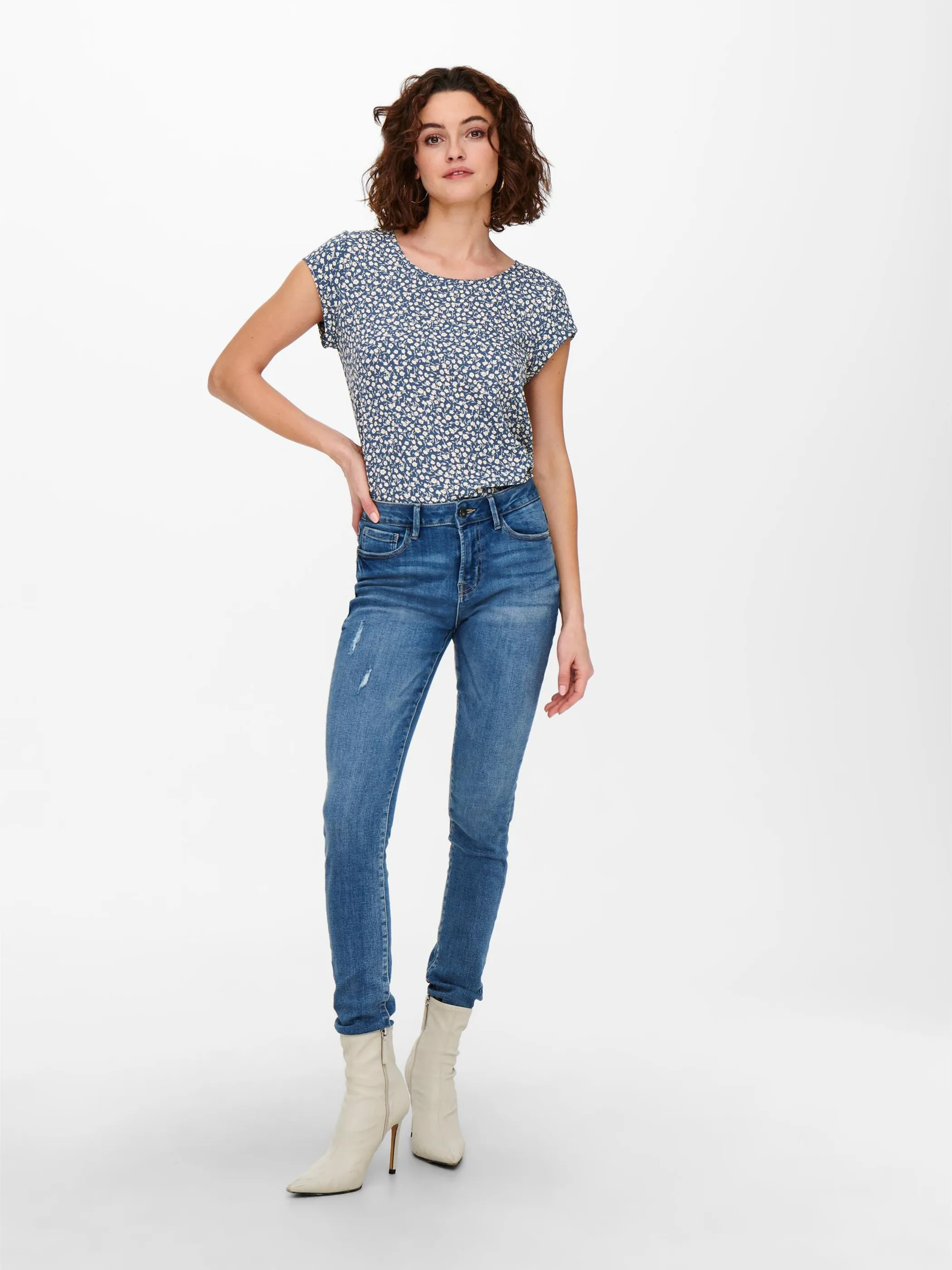 Only 15161116 onlVIC SS AOP TOP NOO Blau 806232 198080110 3
