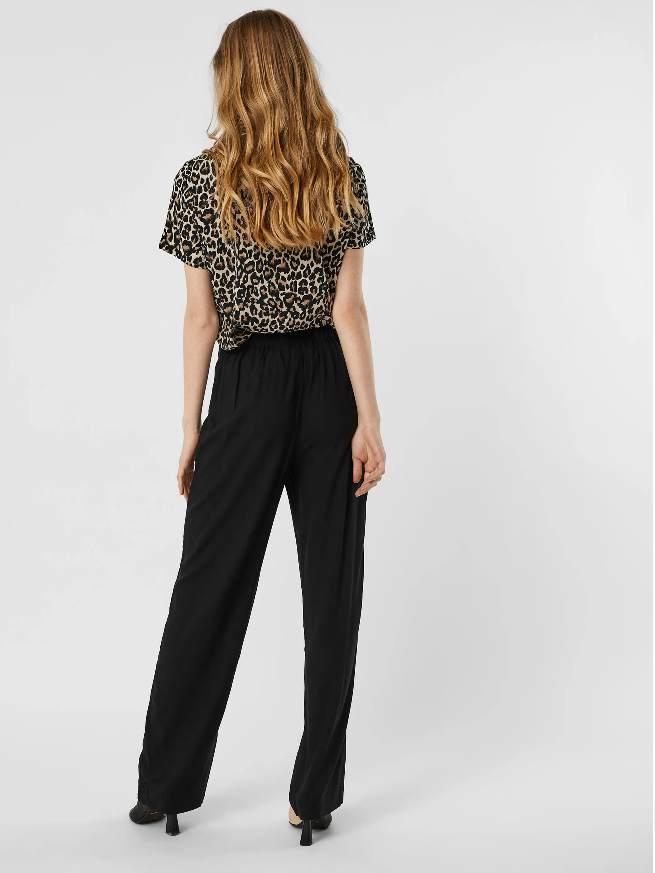 Vero Moda 10247933 VMEASY H/W WIDE PANTS Schwarz 863821 177868 2 Vero Moda 10247933 VMEASY H/W WIDE PANTS Schwarz 863821 177868 2