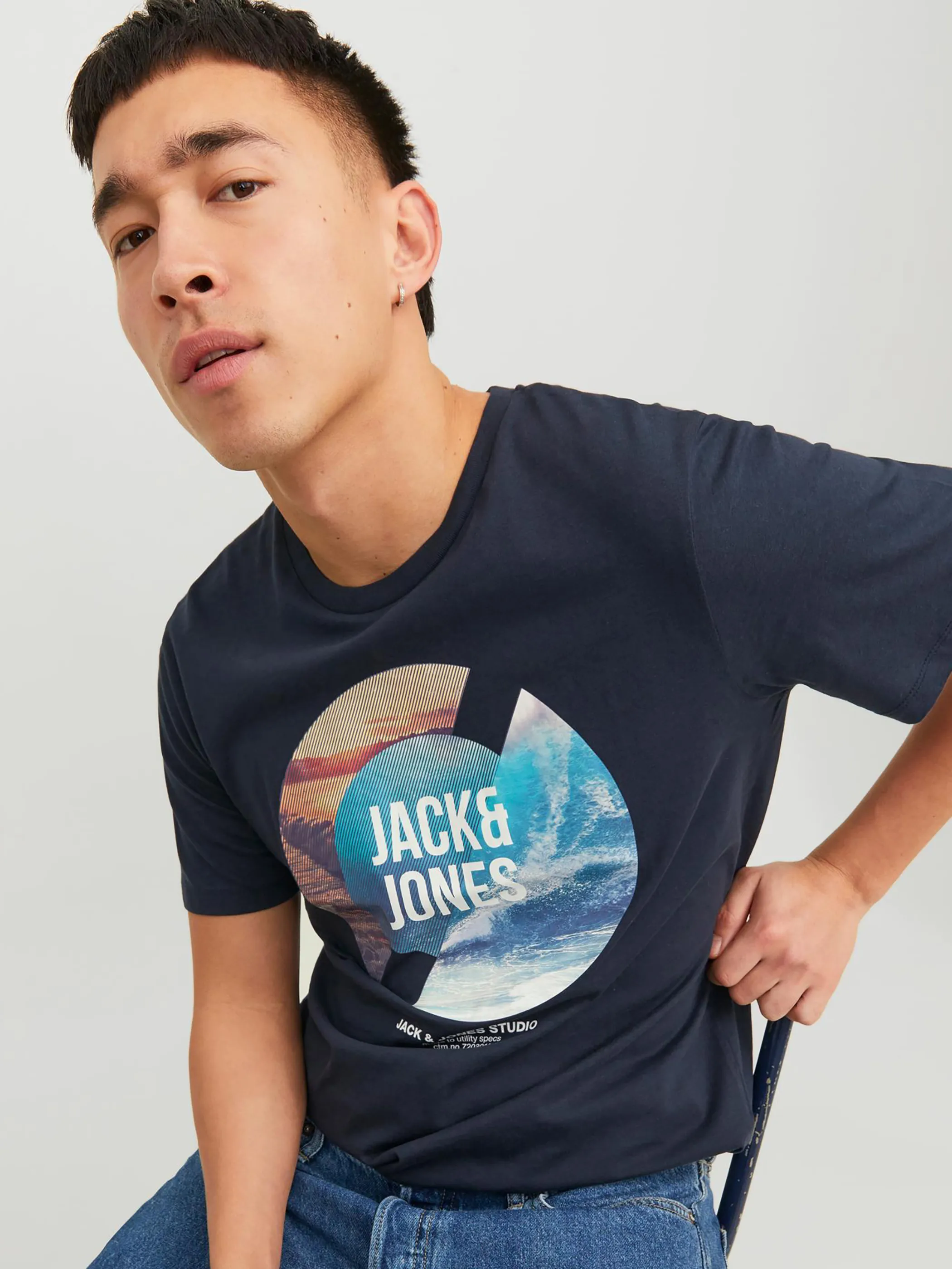 Jack Jones 12222044 JJTRESOR TEE SS CREW Schwarz 875262 175917 3 Jack Jones 12222044 JJTRESOR TEE SS CREW Schwarz 875262 175917 3