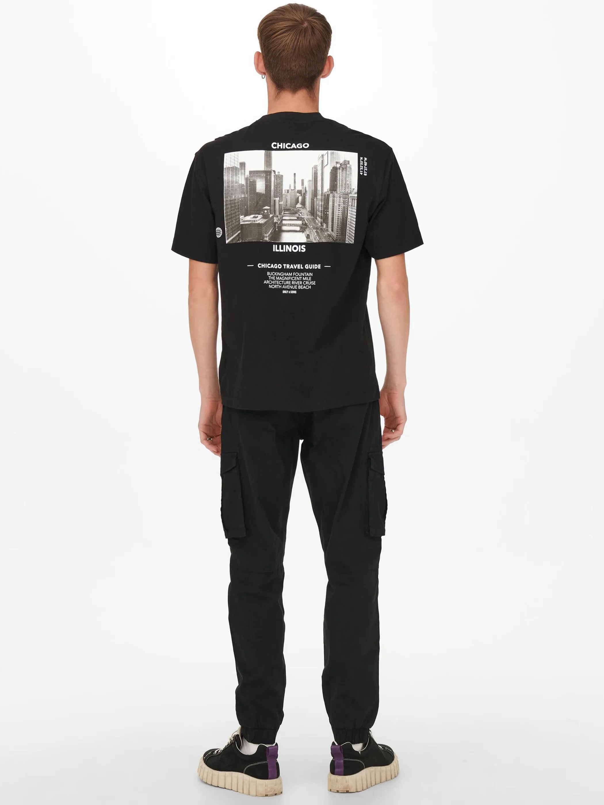 Only & Sons 22022669 ONSGUS RLX PHOTOPRINT Schwarz 863535 187679 3 Only & Sons 22022669 ONSGUS RLX PHOTOPRINT Schwarz 863535 187679 3