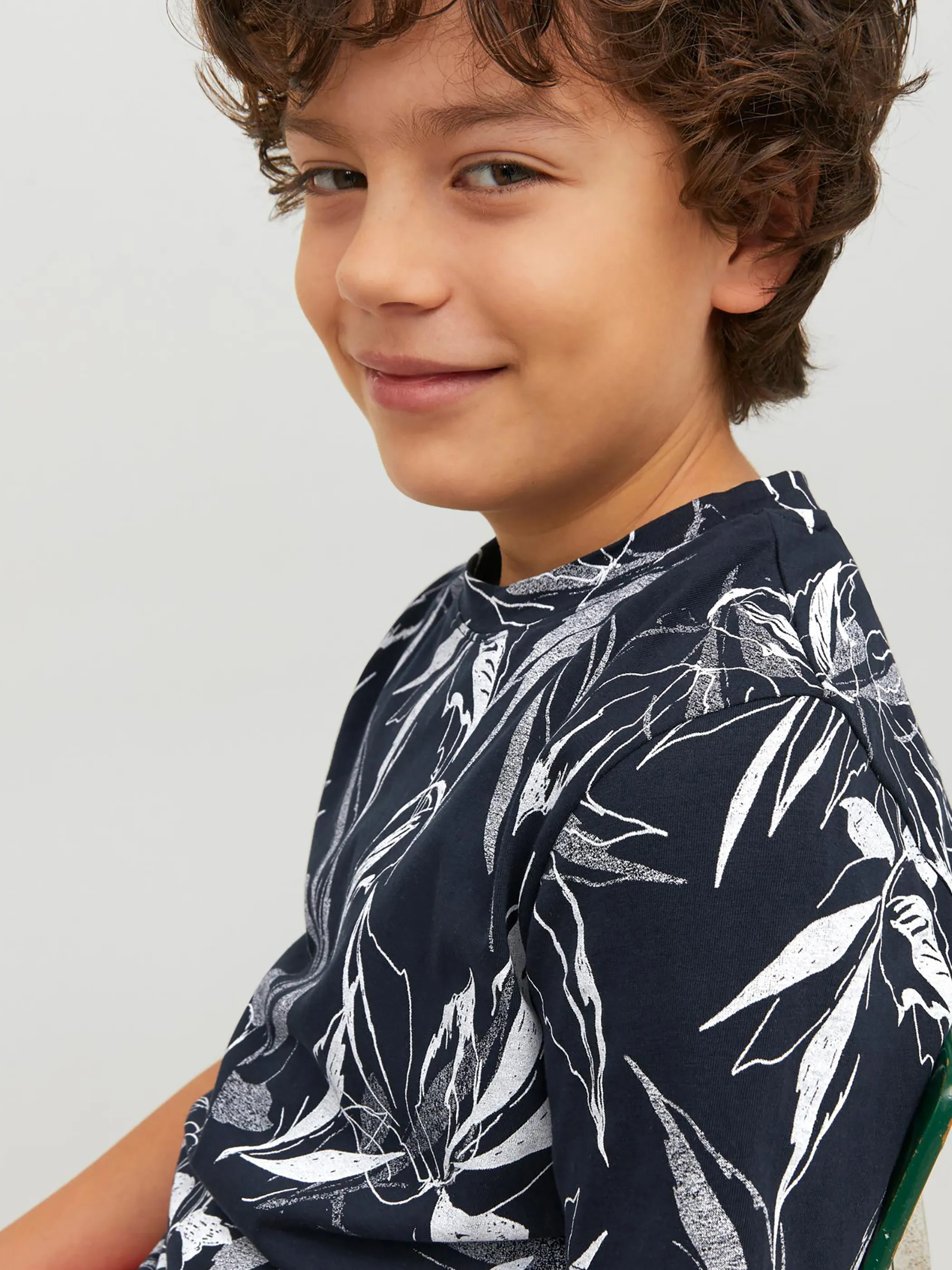 Jack&Jones Junior 12230789 JORCRAYON AOP TEE SS Blau 875727 175876 4 Jack&Jones Junior 12230789 JORCRAYON AOP TEE SS Blau 875727 175876 4