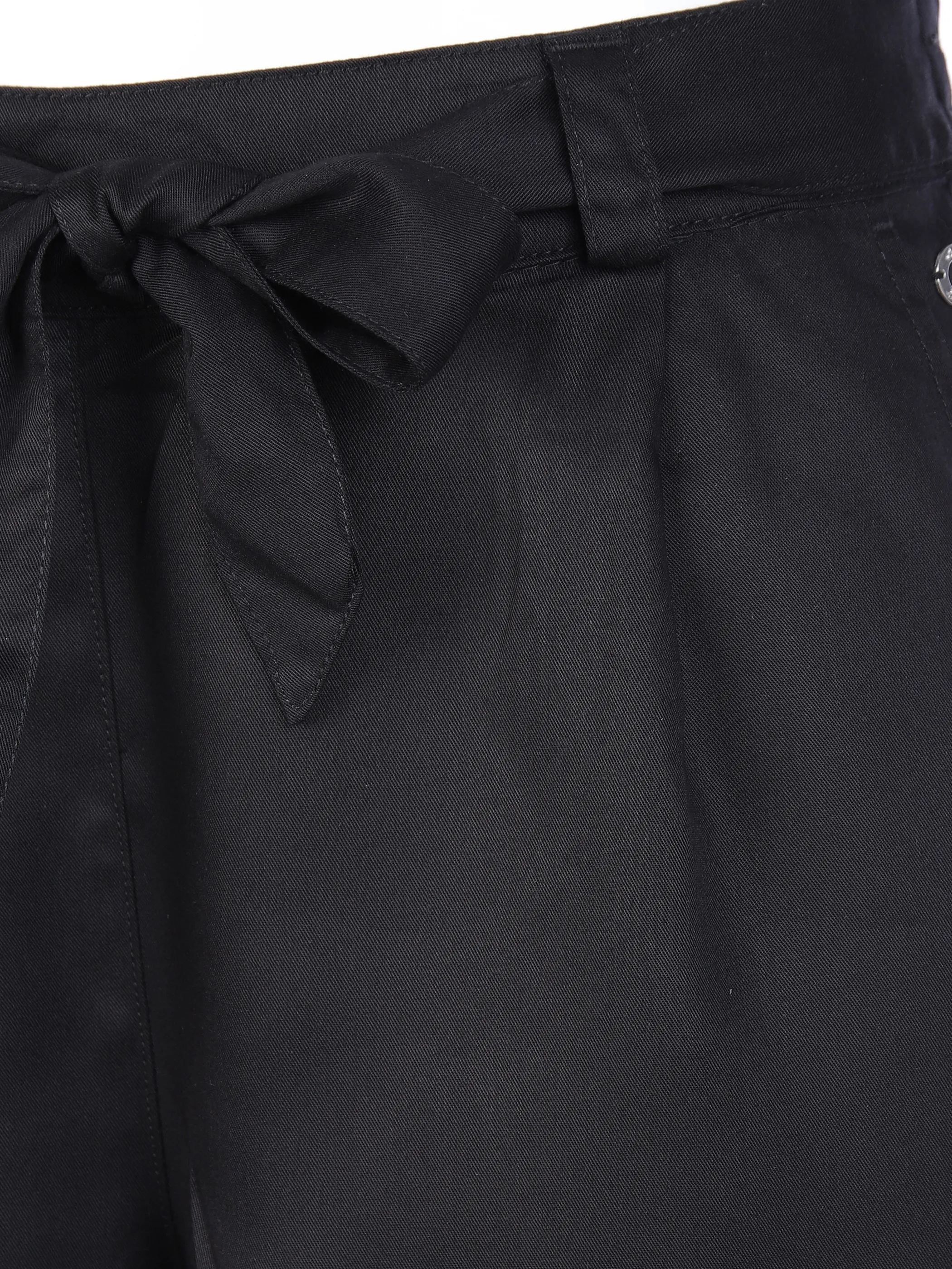 Lisa Tossa Da-Short m. elastischem Bund Schwarz 865611 SCHWARZ 3 Lisa Tossa Da-Short m. elastischem Bund Schwarz 865611 SCHWARZ 3